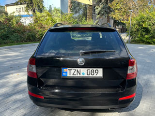 Skoda Octavia foto 5