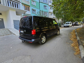 Volkswagen Caravelle foto 6