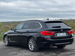 BMW 5 Series foto 5