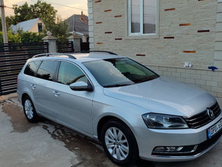 Volkswagen Passat foto 9