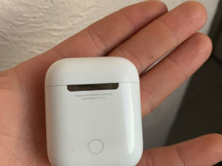 Vând airpods foto 3