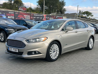 Ford Fusion foto 1