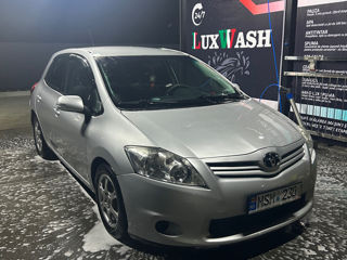 Toyota Auris foto 2