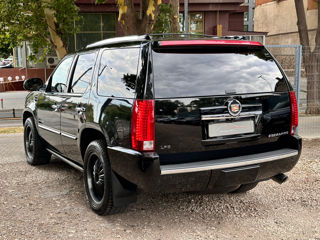 Cadillac Escalade foto 6