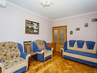 Apartament cu 2 camere, 60 m², Buiucani, Chișinău foto 5