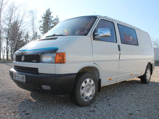 Volkswagen Transporter foto 1