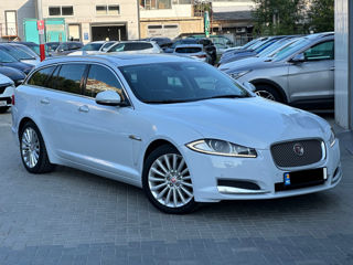 Jaguar XF foto 4