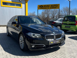 BMW 5 Series foto 3