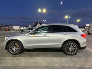 Mercedes GLC foto 2