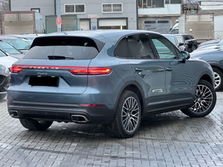 Porsche Cayenne foto 4