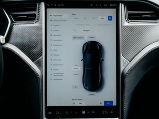 Tesla Model S foto 17