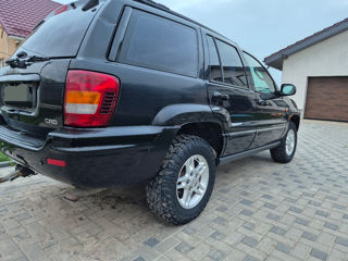 Jeep Grand Cherokee foto 7