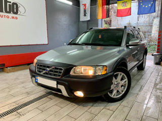 Volvo XC70 foto 1