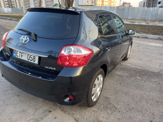 Toyota Auris foto 3