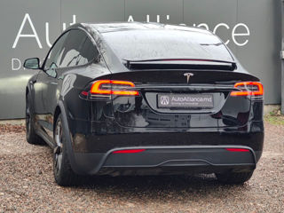 Tesla Model X foto 6