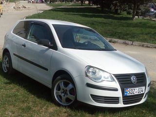 Volkswagen Polo foto 8