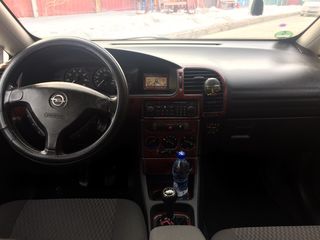 Opel Zafira foto 5