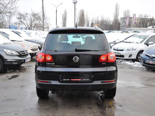 Volkswagen Tiguan foto 5