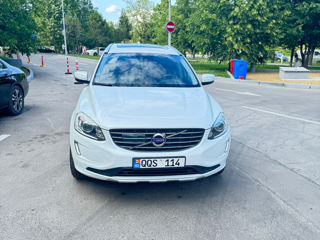 Volvo XC60 foto 10