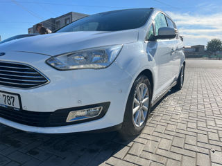 Ford Grand C-MAX foto 2