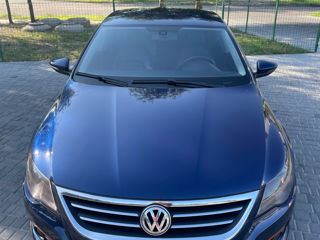 Volkswagen Passat CC foto 1