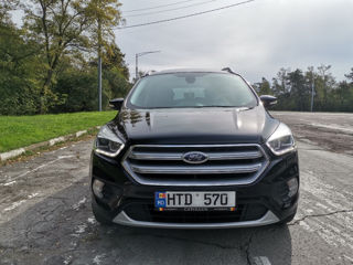 Ford Kuga foto 1