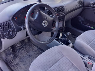 Volkswagen Golf foto 5