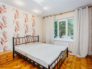 Apartament cu 2 camere, 58 m², Botanica, Chișinău foto 4