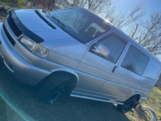 Volkswagen Transporter foto 2