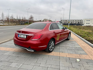 Mercedes C-Class foto 4