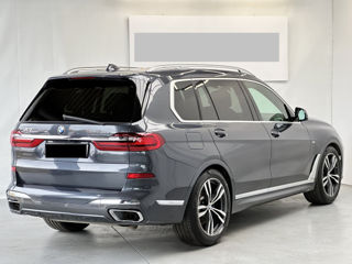 BMW X7 foto 3