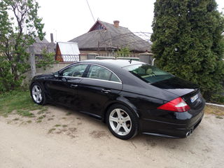 Mercedes CLS Class foto 1