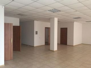 Incapere comerciala - Oficiu - 223 m2, Buiucani, Alba Iulia foto 3