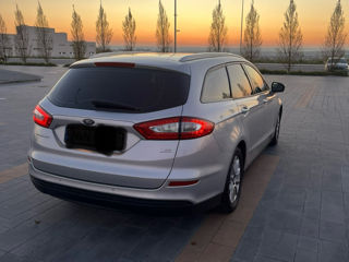 Ford Mondeo foto 3