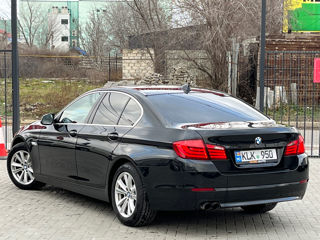 BMW 5 Series foto 3