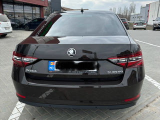 Skoda Superb foto 4