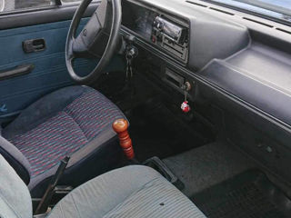 Volkswagen Jetta foto 2