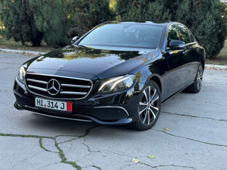 Mercedes E-Class foto 13