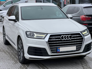 Audi Q7 foto 4