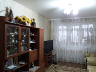 Apartament cu 3 camere, 60 m², 8 cartier, Bălți