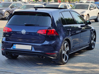 Volkswagen Golf foto 3