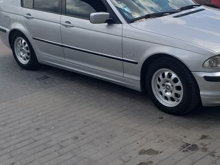 BMW 3 Series foto 3