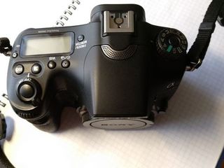 Фотоаппарат Sony SLT-A68+объективы на Sony A-mount foto 4