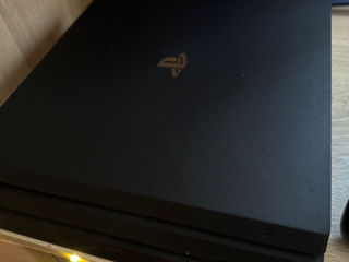 Playstation 4 pro (Urgent!) foto 2