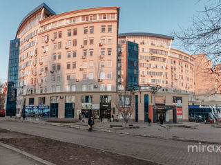 Apartament cu 3 camere, 105 m², Centru, Chișinău foto 16