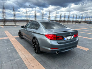 BMW 5 Series foto 5