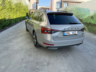 Skoda Superb foto 4