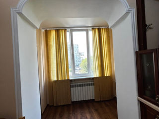 Apartament cu 1 cameră, 40 m², Botanica, Chișinău foto 2