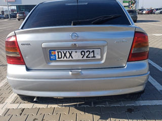 Opel Astra foto 7