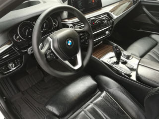 BMW 5 Series foto 8